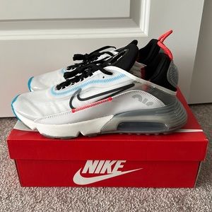 Nike Air Max 2090 NWT